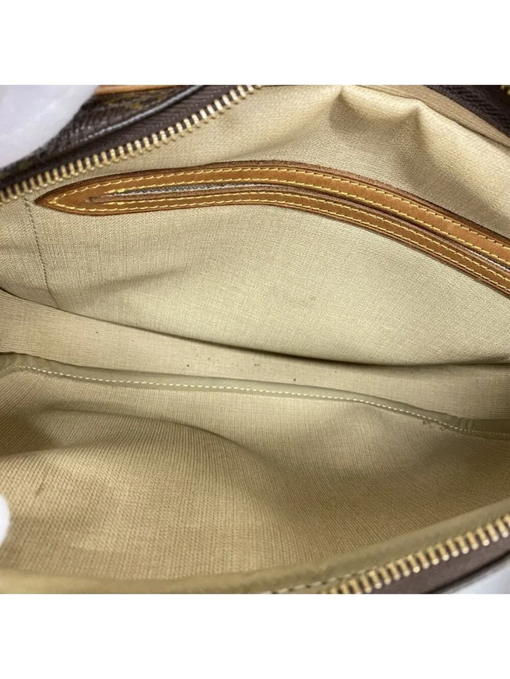 Louis Vuitton Shoulder Bag Monogram Reporter PM Brown